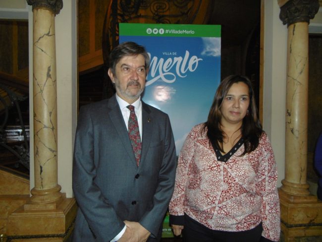 Intendente Miguel Ángel Flores y Secretaria de Turismo, Lucía Miranda