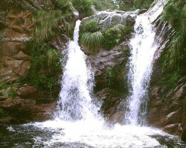 Cortaderas. Cascada Esmeralda